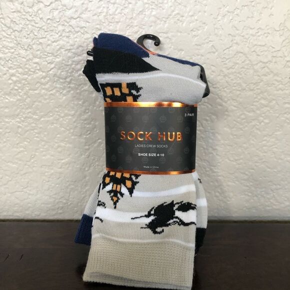 Halloween Witch Pumpkin 3-pr Adult Fun Socks - Picture 3 of 4